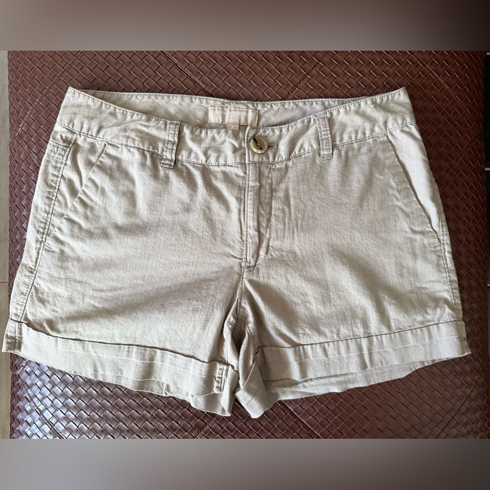 Banana Republic Tan Cargo Shorts Lightweight Cotton